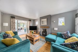 Sitting room- click for photo gallery